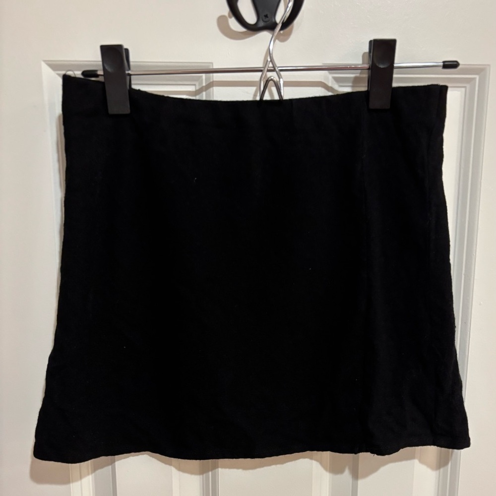 LA Hearts Mini Linen Skirt